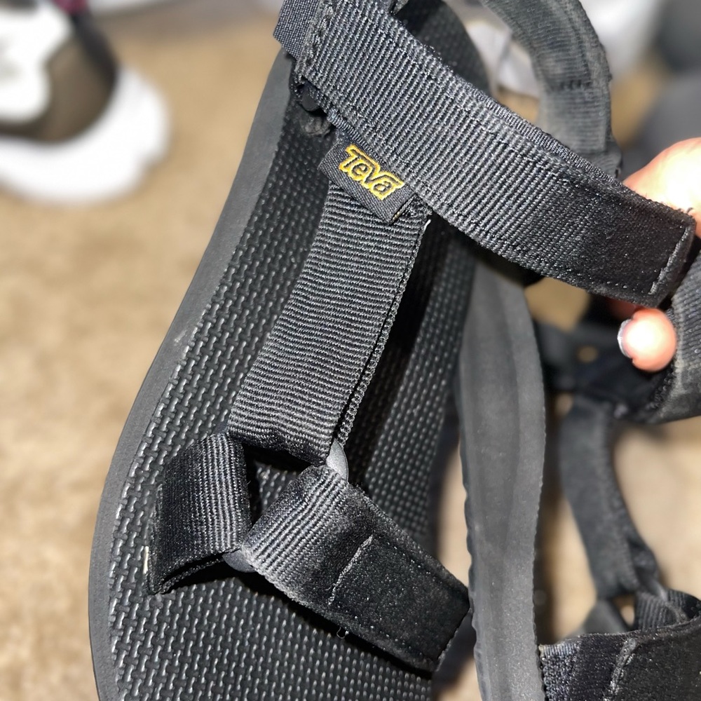 TEVA STRAP SANDALS